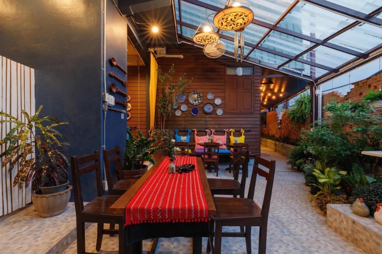 Ilili House Hostel Τσιάνγκ Μάι Εξωτερικό φωτογραφία