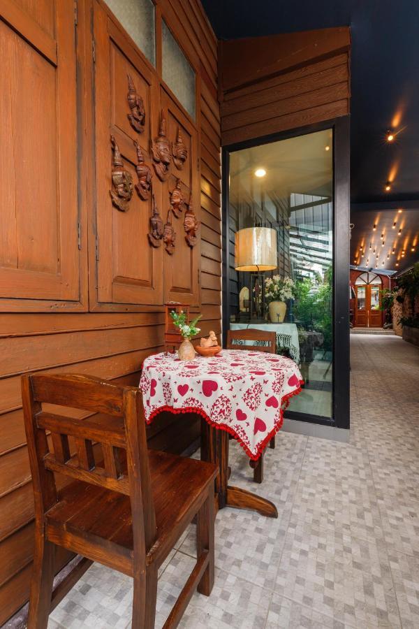Ilili House Hostel Τσιάνγκ Μάι Εξωτερικό φωτογραφία